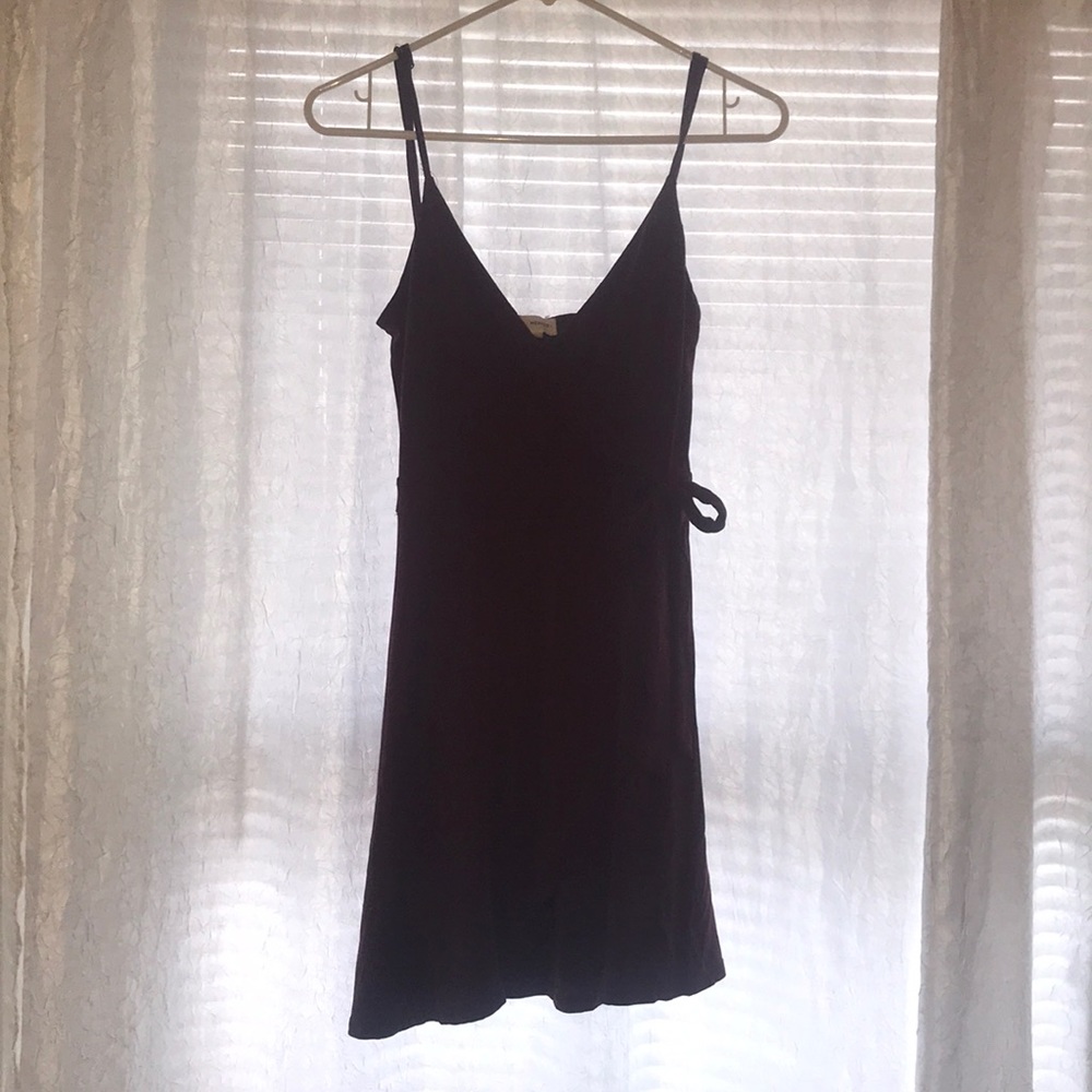 Maroon flowing day dress